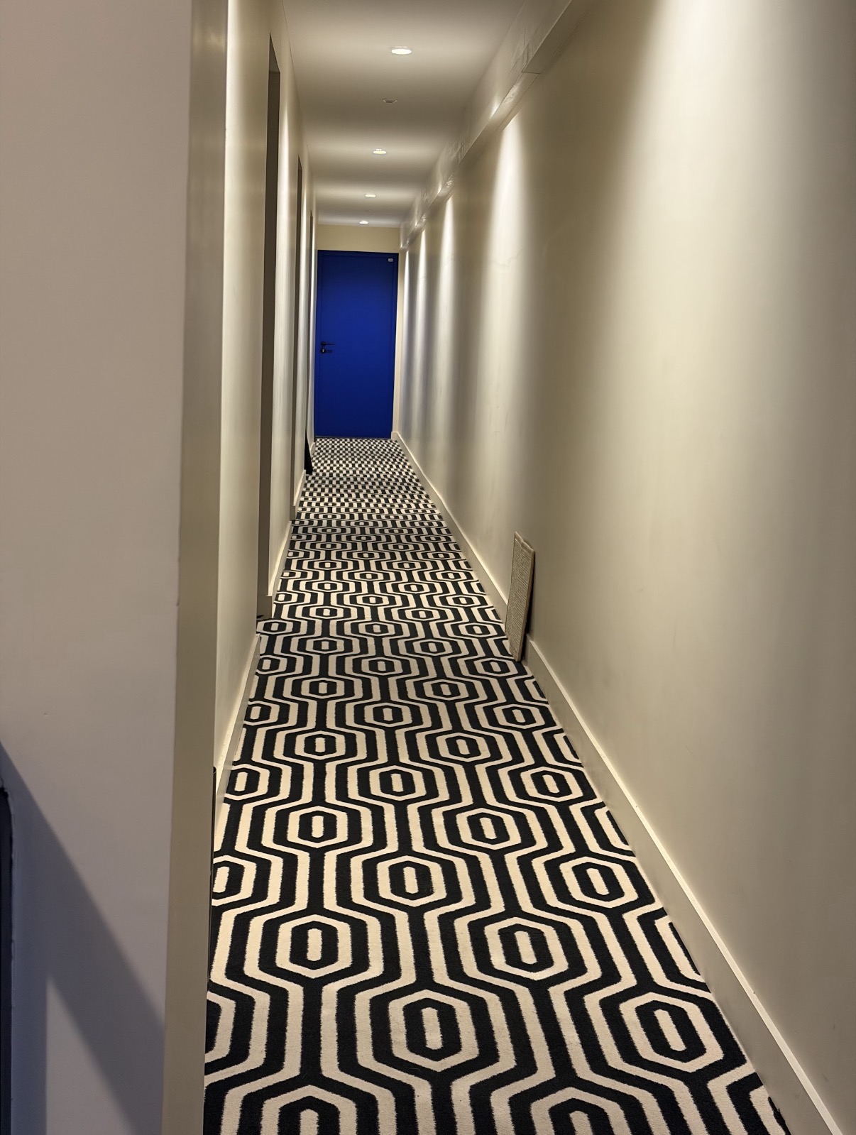 Couloir de copropriété entretenu à Wavre